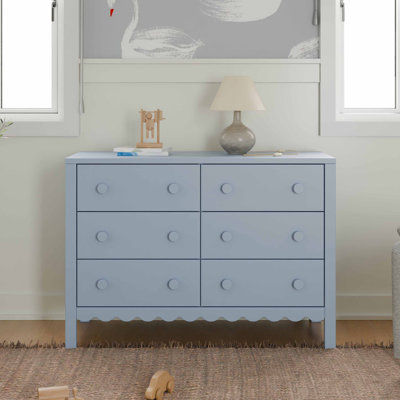 Sammy Scallop 6-Drawer Dresser by daVinci