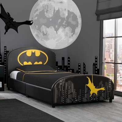 DC Comics Batman Twin Platform Bed by Delta Children