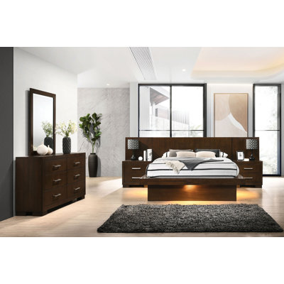 Chandara Bed 5-Piece Set by Wade Logan