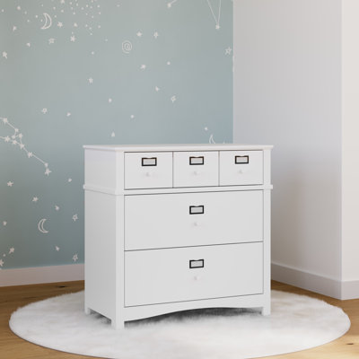 Clara 3 Drawer Customizable Chest by Graco