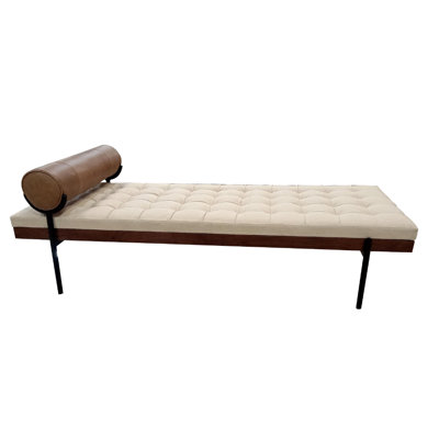 Mikayla Daybed