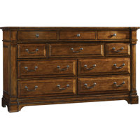 Tynecastle 10 Drawer Double Dresser by Hooker Furniture