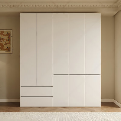 Simple Modern White Wardrobe by marlao