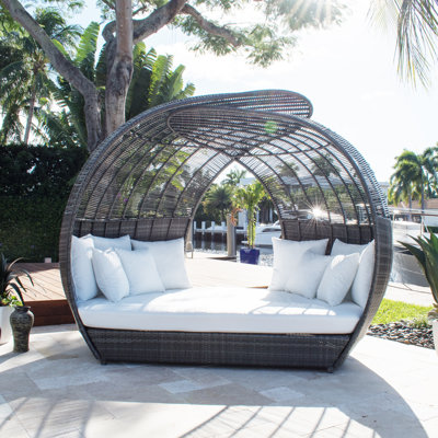 Banyan 185.42Cm Wide Outdoor Patio Daybed with Cushions by Panama Jack Outdoor