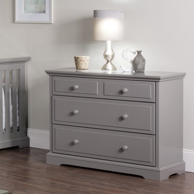 Universal Select 3 Drawer Dresser by Child Craft