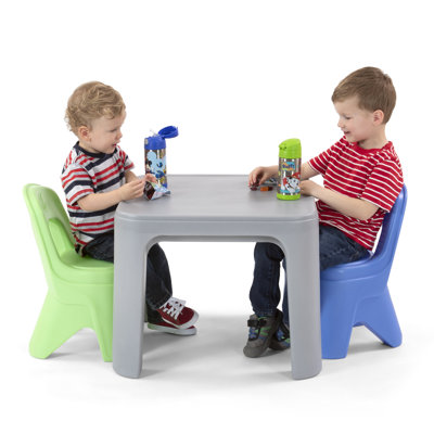 Play Around Table And Chairs by Simplay3