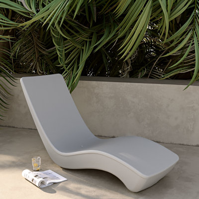 Begonia Outdoor and Beach Pool Lounge Chair by South Shore