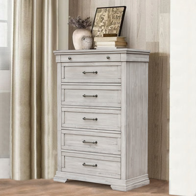 Cottage Lake Coker 6 Drawer Chest by Gracie Oaks