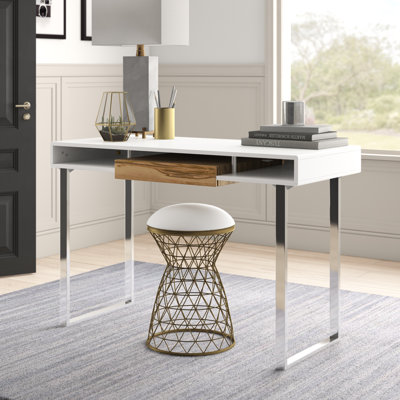 Danico Desk by Ivy Bronx