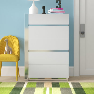 Bellemy 5 Drawer Chest by Wade Logan