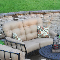 Ussery Loveseat with Cushion