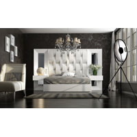 Annalya Bedroom Set 5 Pieces by House of Hampton