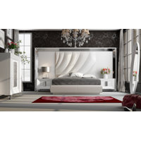 Annalya Bedor129 Bedroom Set 5 Pieces by House of Hampton