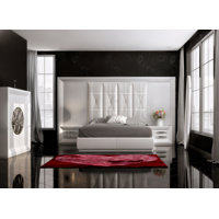 Annalya Bedor124 Bedroom Set 3 Pieces by House of Hampton