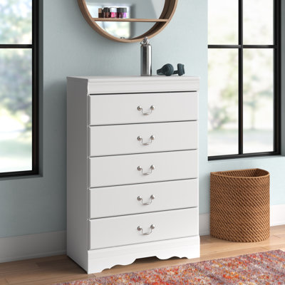 Amaaima 5 Drawer Chest by Lark Manor