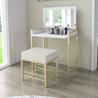 Jaidon Vanity Set with Stool and Mirror by Everly Quinn