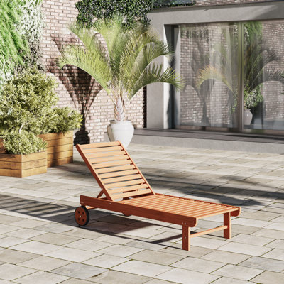 Caselli Wood Chaise Lounger by Kitsco