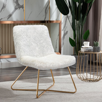 Moton 22.5" Wide Side Chair