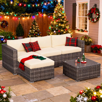 4 Person Sectional Seating Group with Cushions