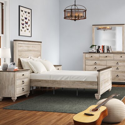 Amareona Solid Wood Standard 5 Piece Bedroom Set by Union Rustic