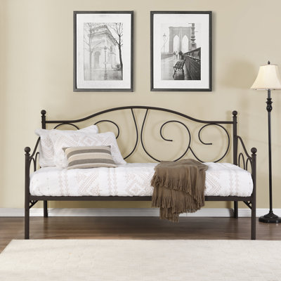 Lindquist Twin Iron Daybed by Alcott Hill