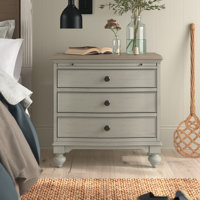 Lesley 3 Drawer Nightstand by Laurel Foundry Modern Farmhouse
