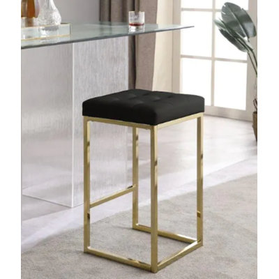 Pipe Counter Stool by Everly Quinn