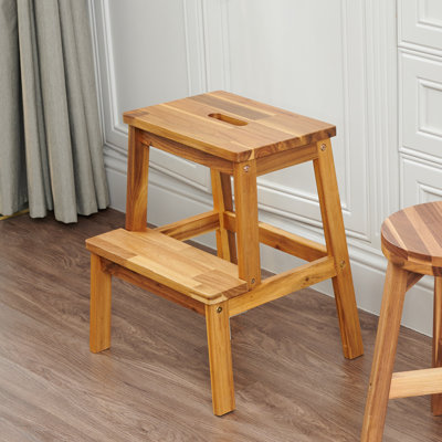 Petula Step Stool by Highland Dunes