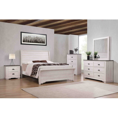 Jenevive Sleigh Bedroom Set Special Queen 3 Piece: Bed, 2 Nightstands by Winston Porter