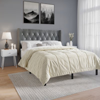 Classic Upholstered Bed with 2 Nightstands In Velvet by House of Hampton