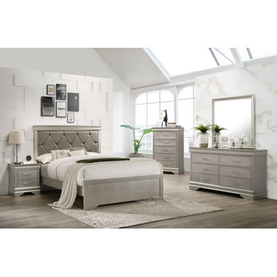 4-1_Jehanna Panel Bedroom Set by House of Hampton