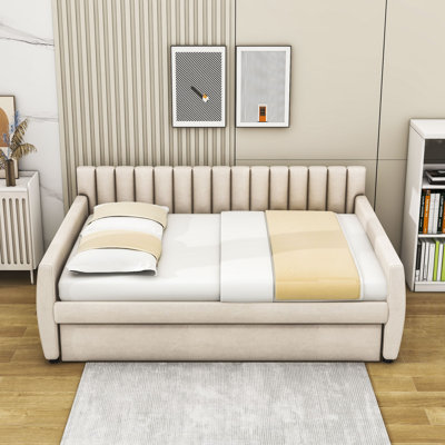 Margos Full Size Upholstered Daybed with Twin Size Trundle by Latitude Run