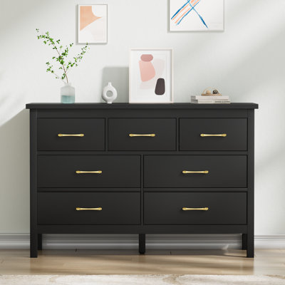 Nayomee 7 - Drawer Dresser