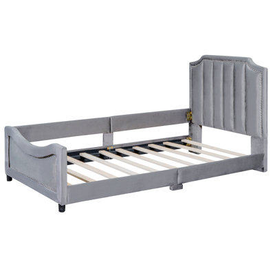 Haisam Upholstered Daybed by House of Hampton