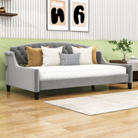 Jeslin Upholstered Daybed with Tufted by House of Hampton