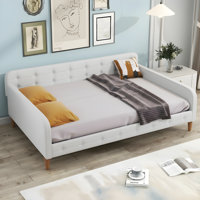 Kiyohiko Modern Velvet Tufted Daybed with Solid Wood Frame and Plush Upholstery by Red Barrel Studio