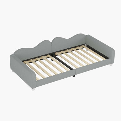 Robun Upholstered Daybed Bed by Winston Porter