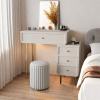 Loranza Vanity by Everly Quinn