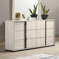 Albrechtice Majeic 6-Drawer Dresser by Latitude Run