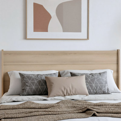 Branquinha Modern Slatted Headboard with Curved Edge for Full Queen Bed by Wade Logan