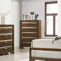 Fayann 5-Drawer Chest by Lark Manor