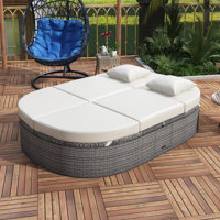 Outdoor Sun Bed Patio 2-Person Daybed With Cushions And Pillows by Latitude Run