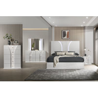B999 Uv White Ek 4 Pc Bedroom Set by Ivy Bronx