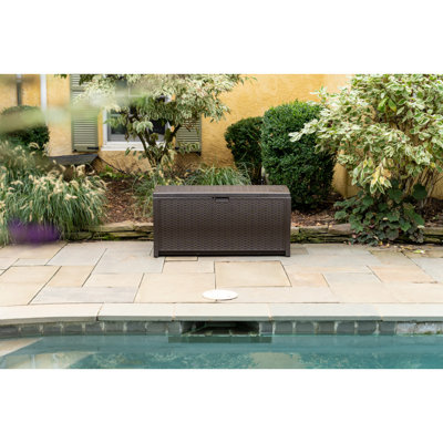 Suncast 73 Gallon Wicker Deck Box