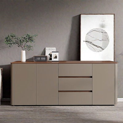 Simple saddle leather locker against the wall by Dream cabinet