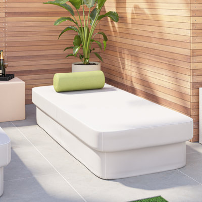 Cot Resort Chaise Lounge by La-Fete